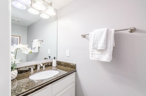 Tiny photo for 4690 Helmsbridge Court, Grove City, OH 43123 (MLS # 226024897)
