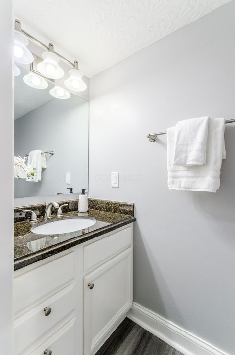 Tiny photo for 4690 Helmsbridge Court, Grove City, OH 43123 (MLS # 226024897)