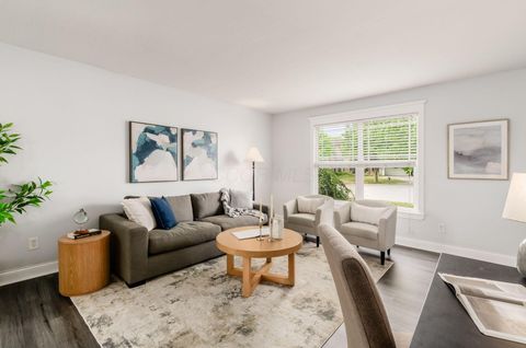 Tiny photo for 4690 Helmsbridge Court, Grove City, OH 43123 (MLS # 226024897)