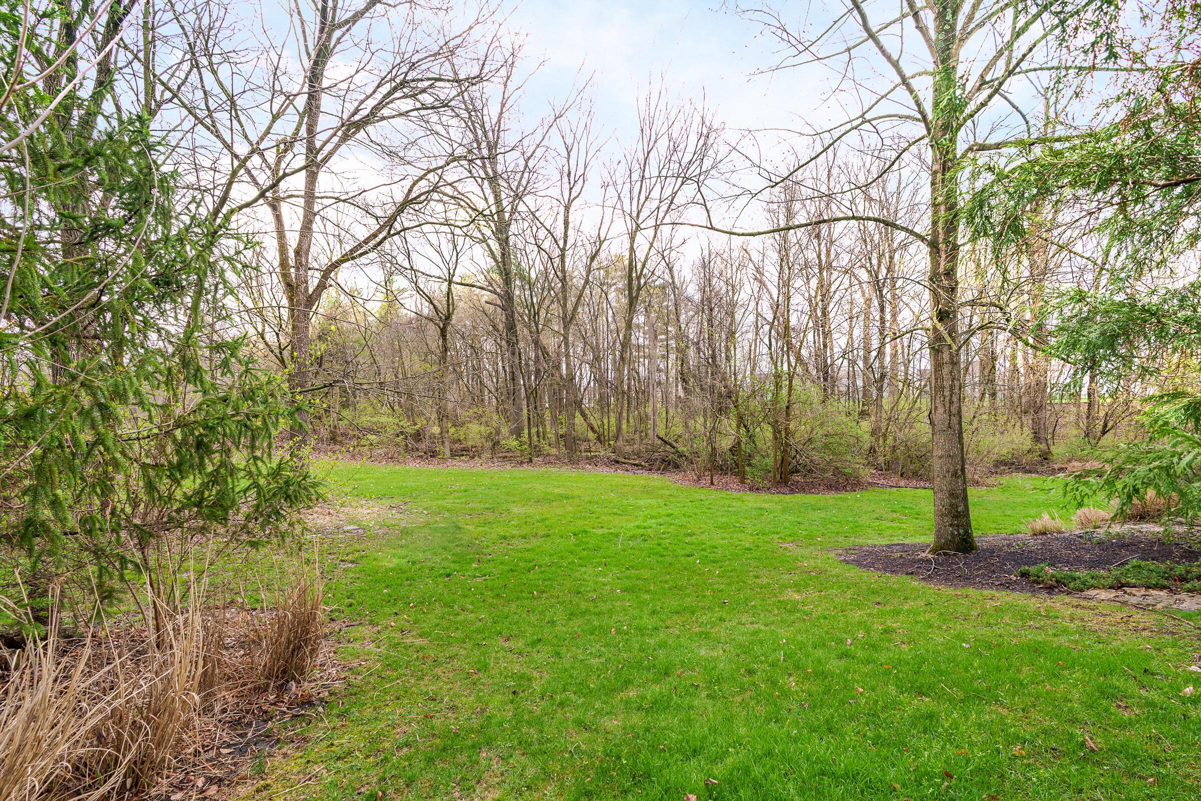 7799 Manorgate Street, Lewis Center, Ohio image 3