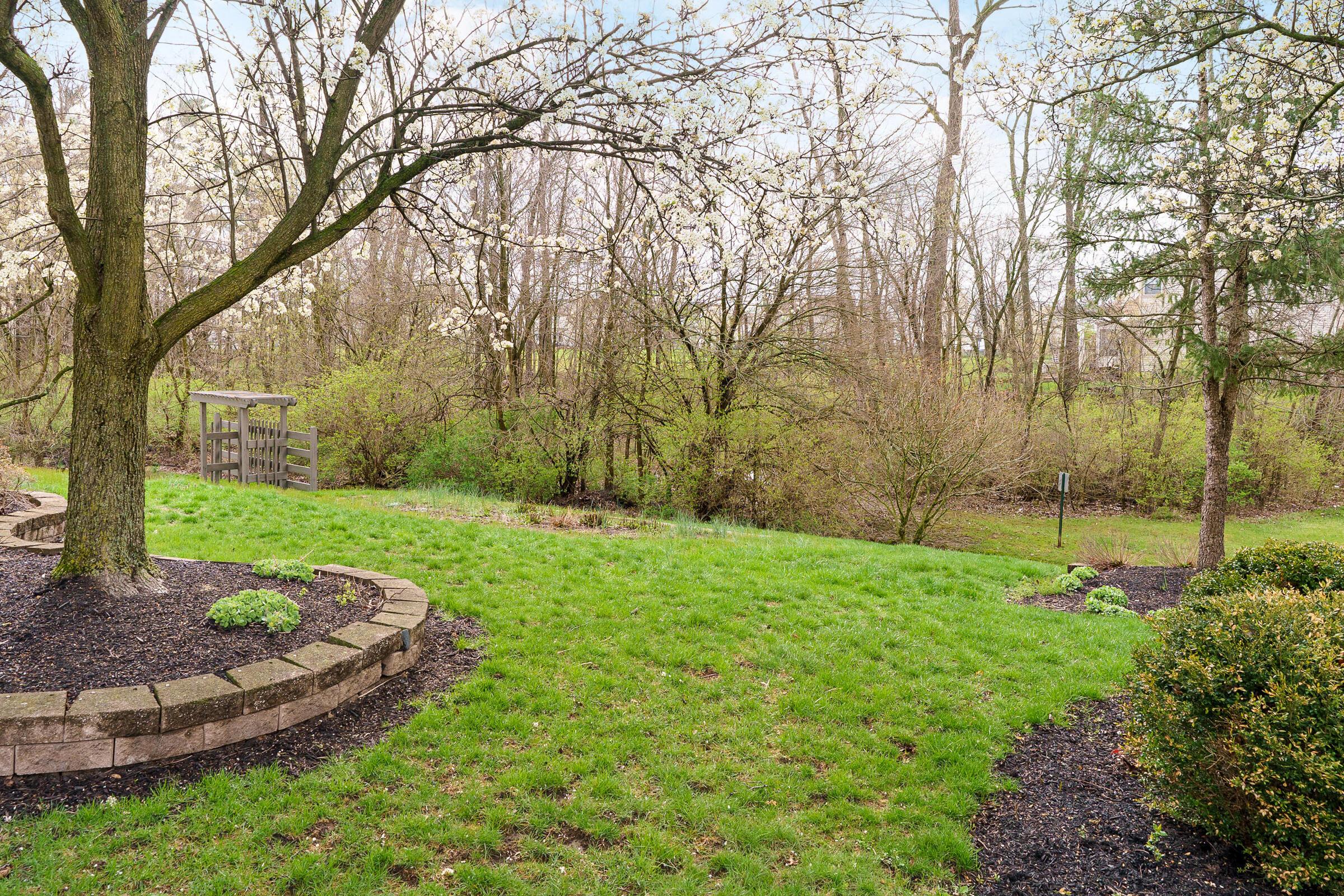 7799 Manorgate Street, Lewis Center, Ohio image 38