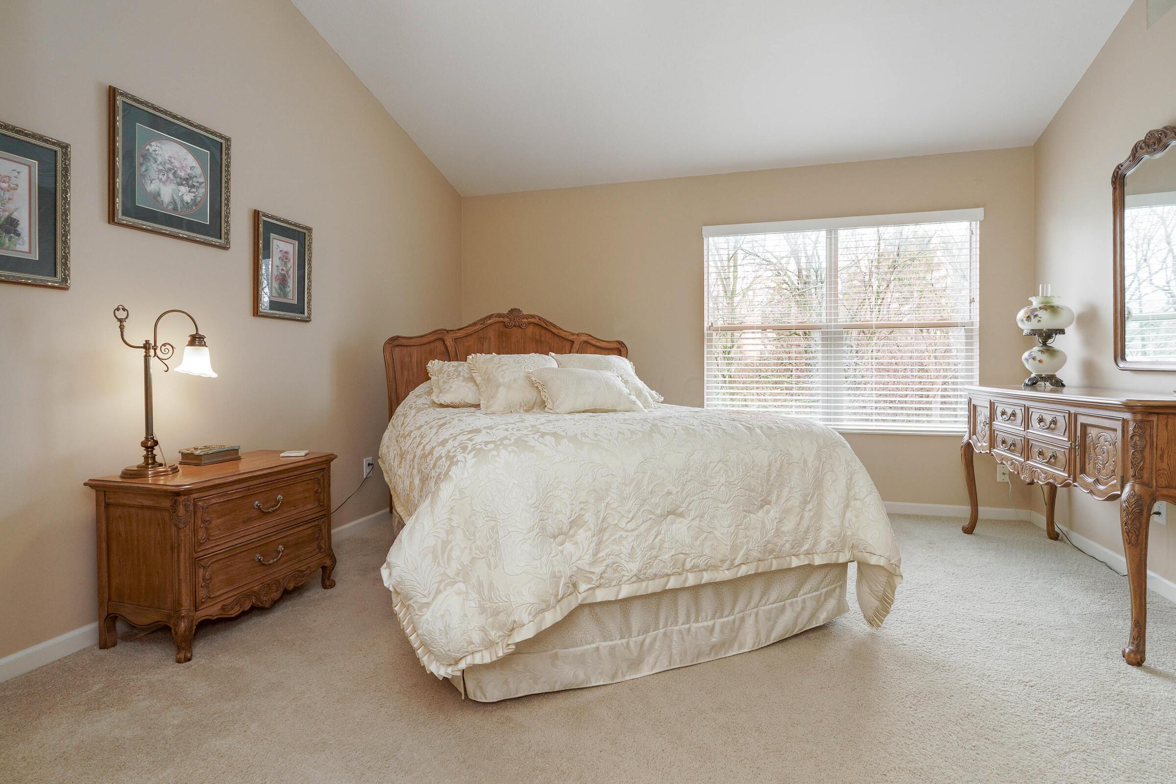 7799 Manorgate Street, Lewis Center, Ohio image 17