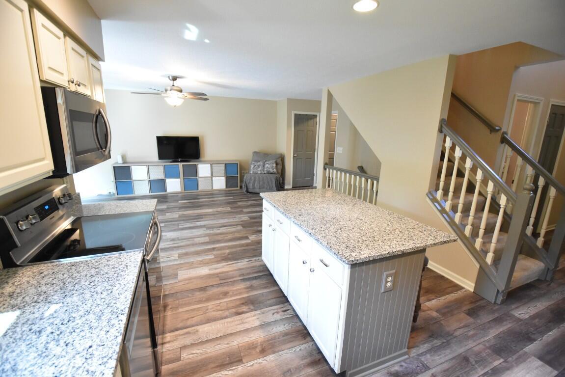 3957 Kul Circle, Hilliard, Ohio image 15