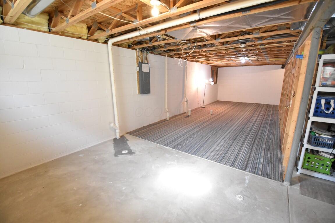 3957 Kul Circle, Hilliard, Ohio image 49