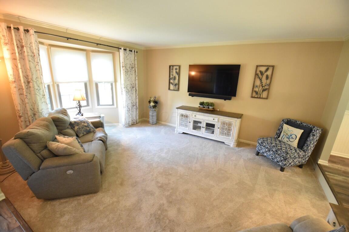 3957 Kul Circle, Hilliard, Ohio image 3
