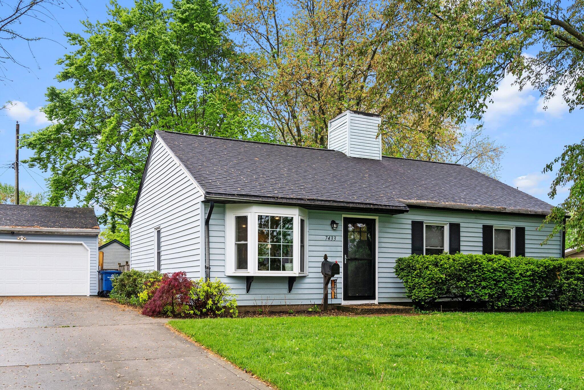 7433 Saratoga Avenue, Reynoldsburg, Ohio image 1