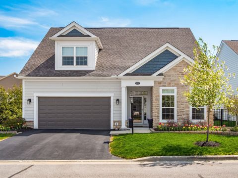 Photo of 5752 Caulfield Lane 25 #25, Dublin, OH 43016 (MLS # 226007987)