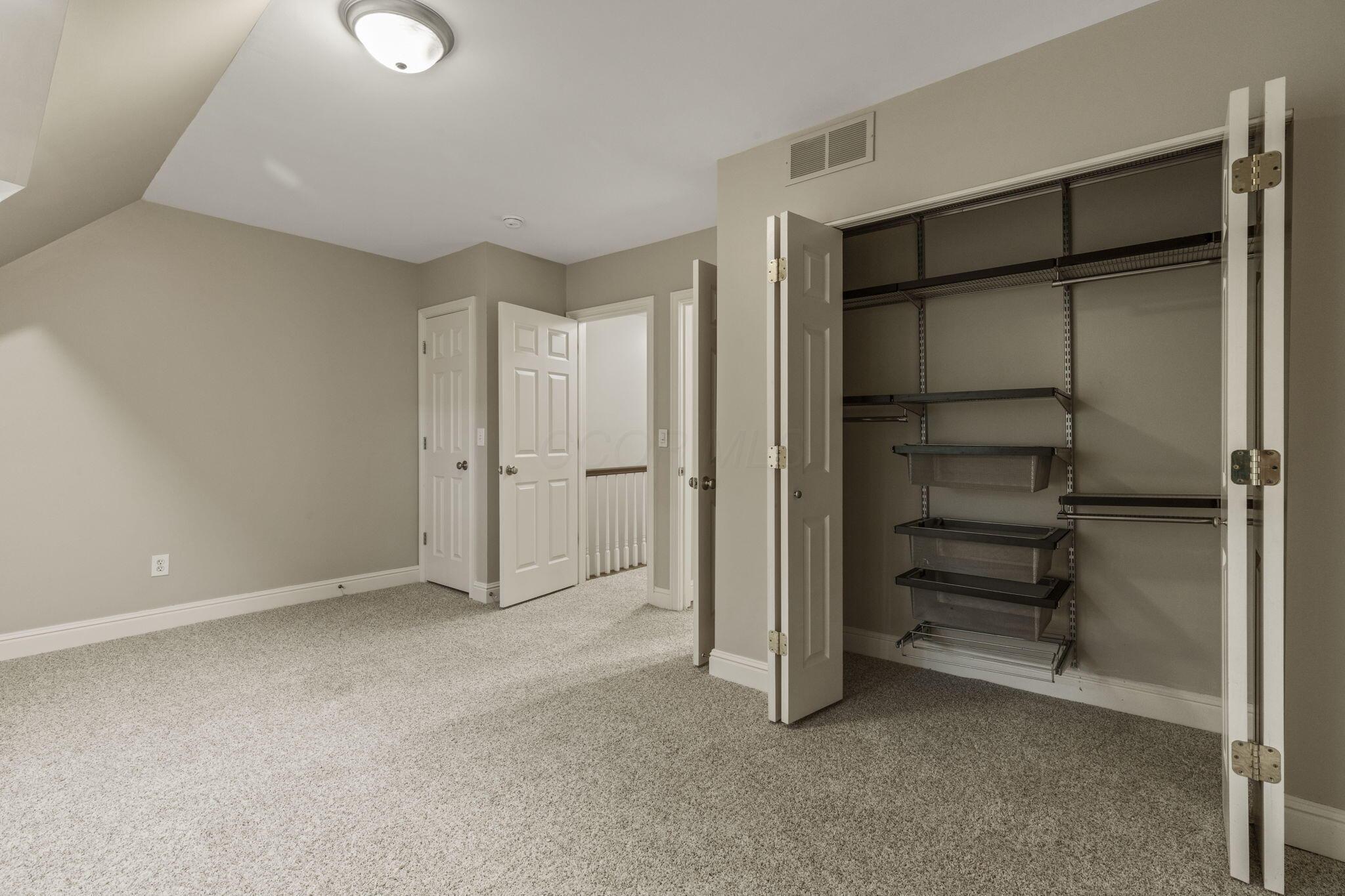48 Buttles Avenue, Columbus, Ohio image 24