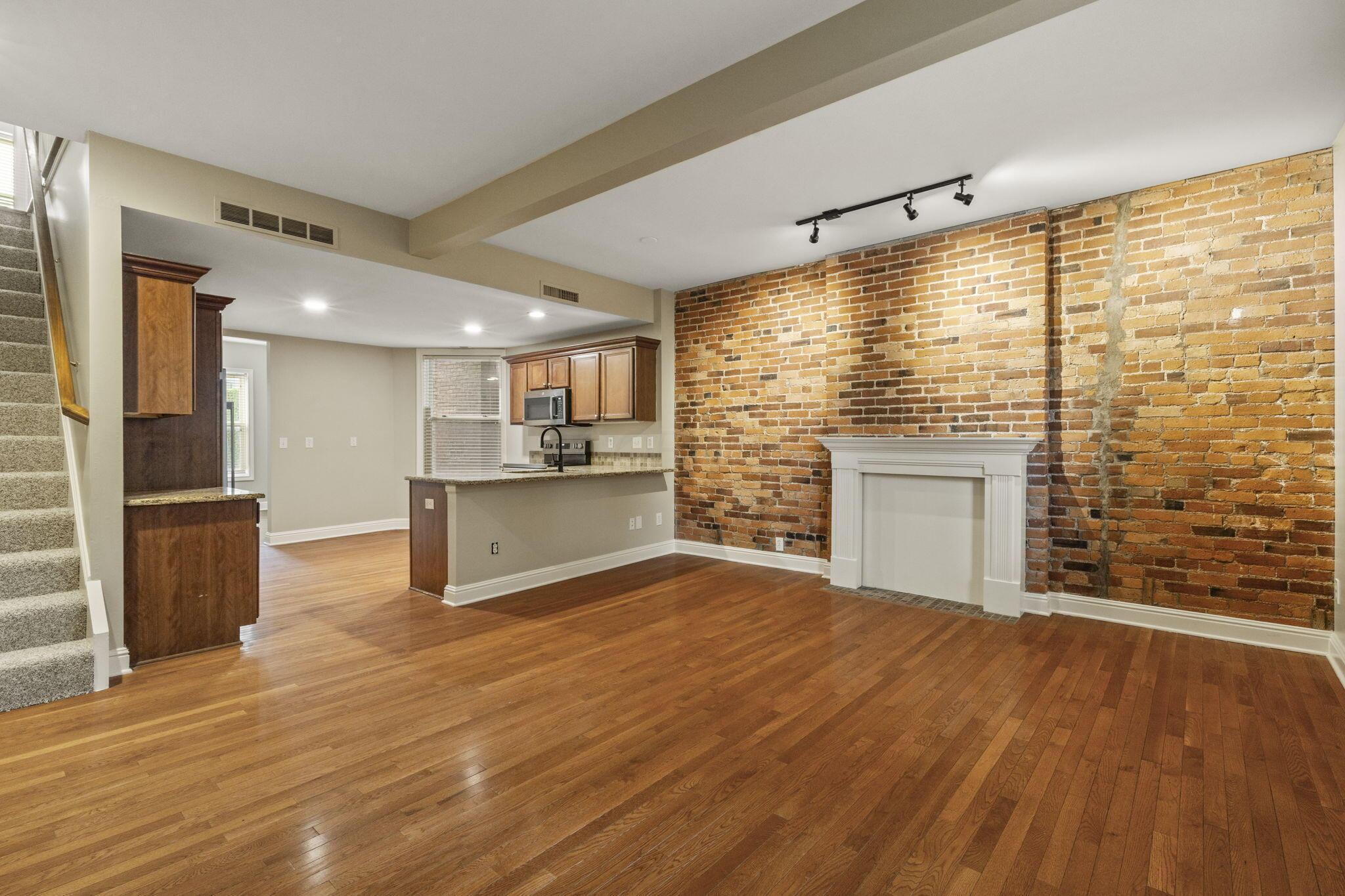 48 Buttles Avenue, Columbus, Ohio image 16