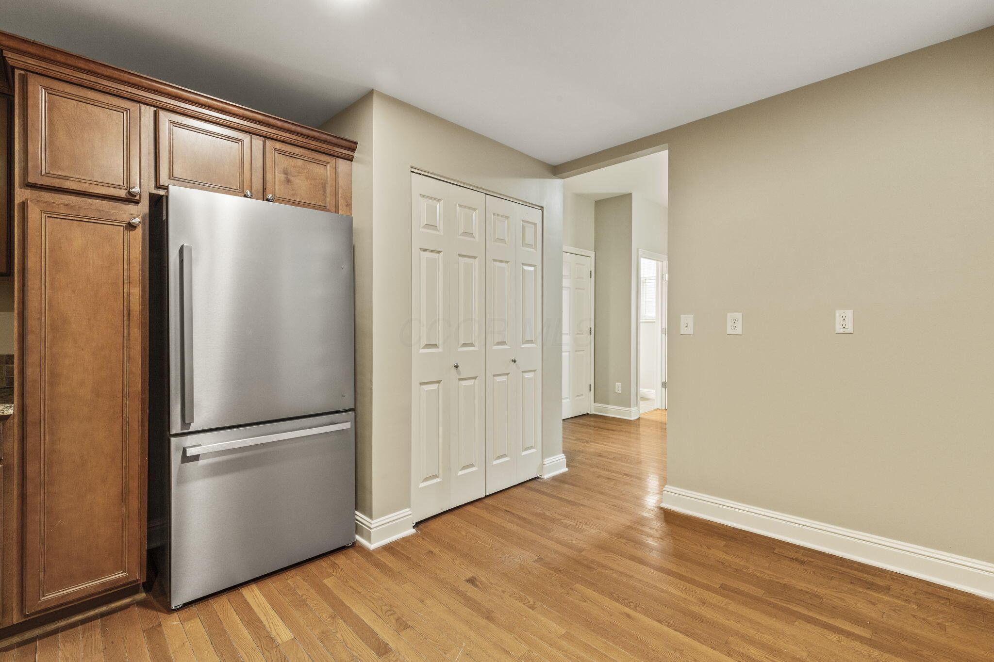 48 Buttles Avenue, Columbus, Ohio image 12