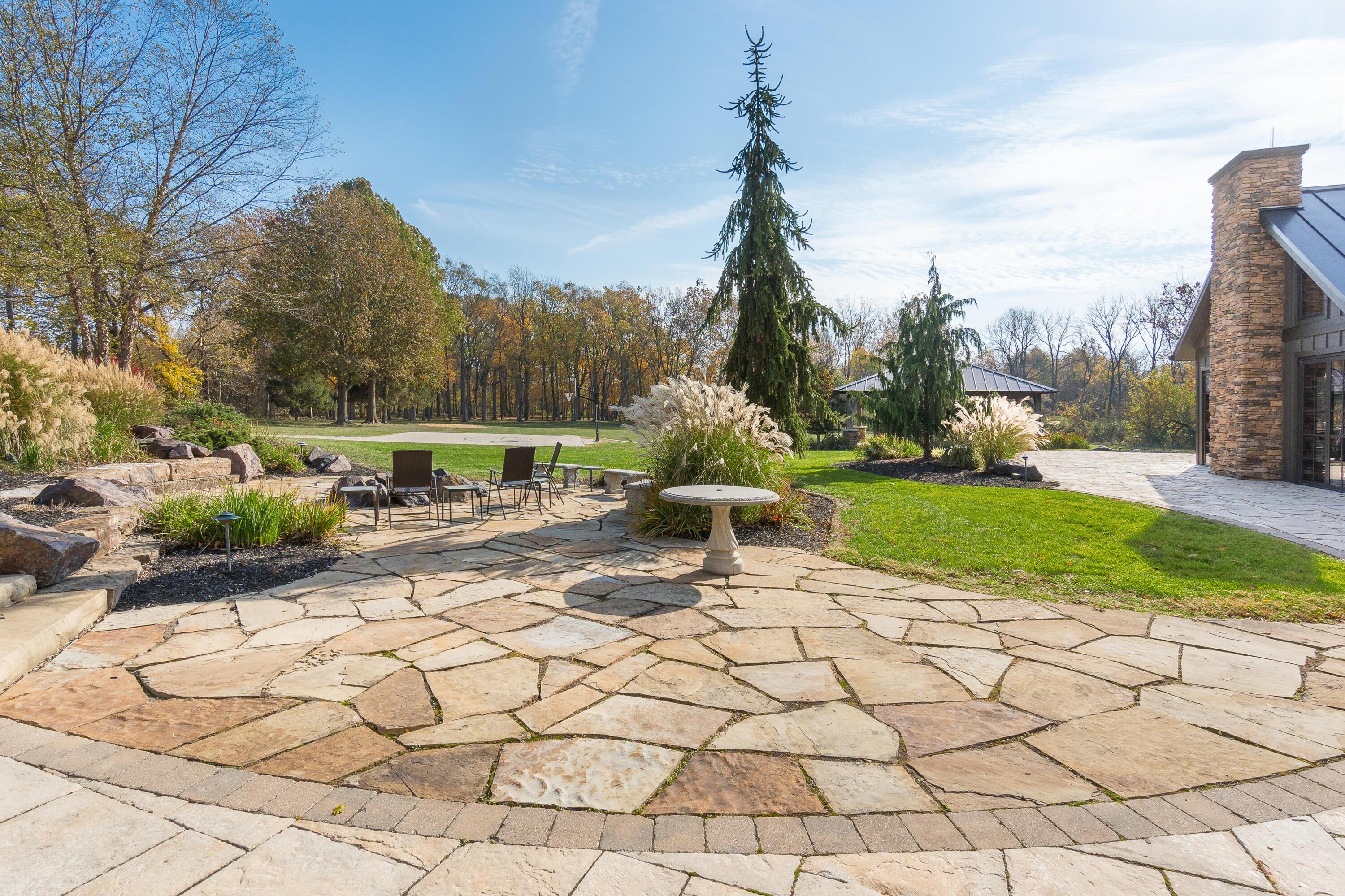 10492 Allen Road, Pickerington, Ohio image 8