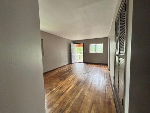 Photo of 3015 Pontiac Street B #B, Columbus, OH 43224 (MLS # 225045027)