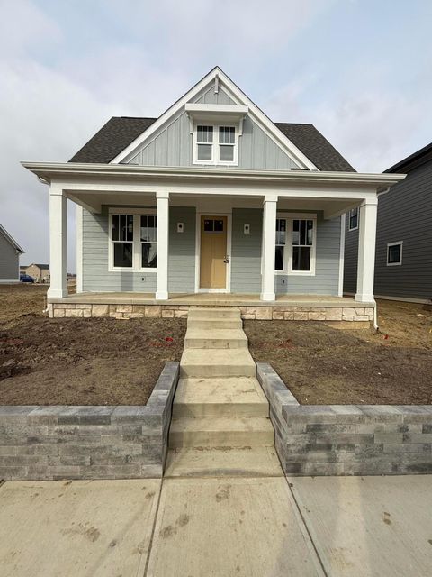 Photo of 5123 W Maple Drive, Lewis Center, OH 43035 (MLS # 225041144)