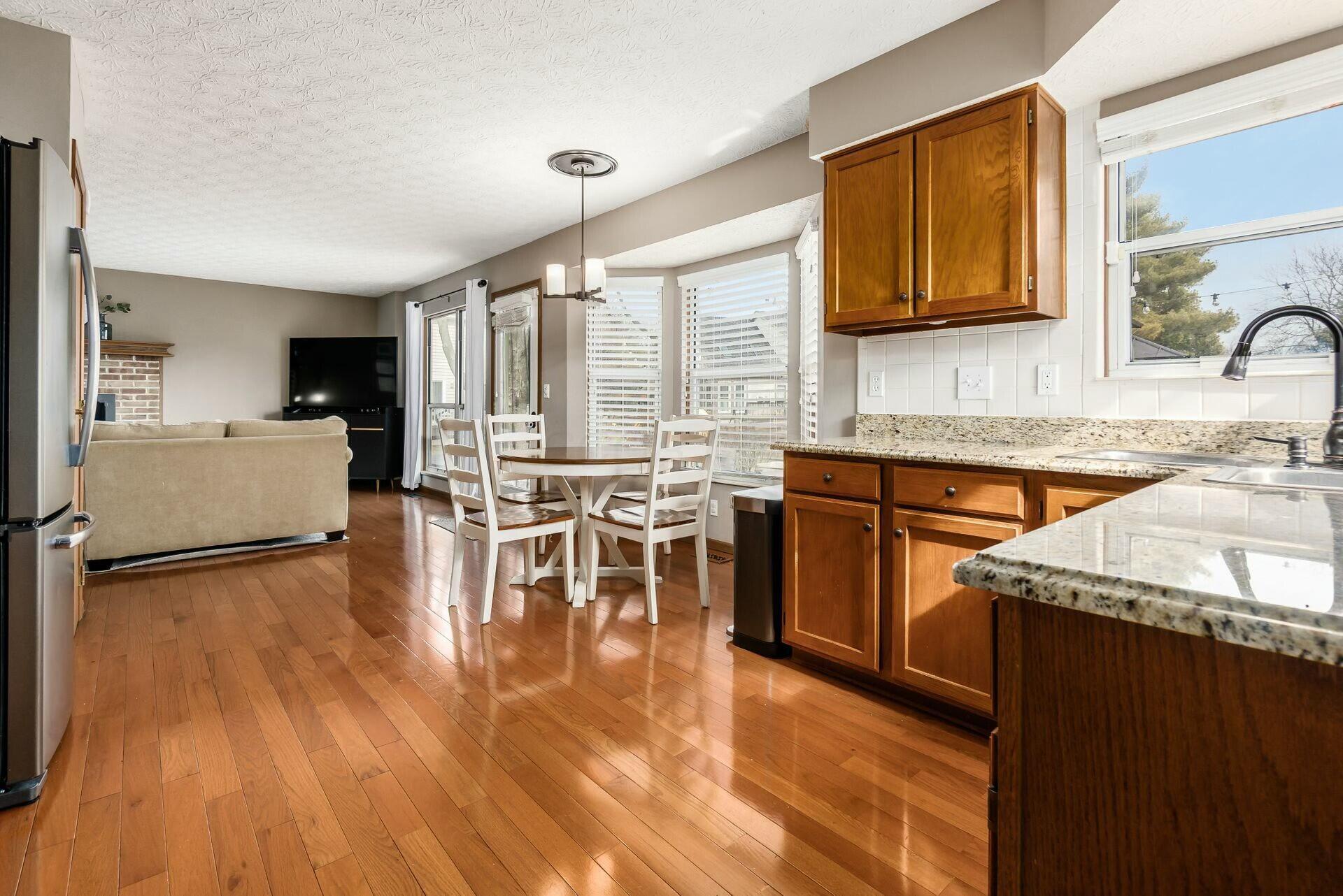 982 Paisley Place, Pickerington, Ohio image 7