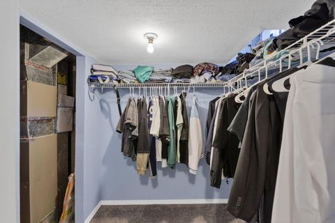 Tiny photo for 415 Pathfinder Drive, Reynoldsburg, OH 43068 (MLS # 226002914)