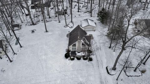 Tiny photo for 419 Highland Hills Circle, Howard, OH 43028 (MLS # 226002394)