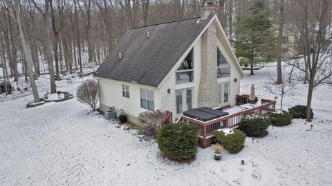 Tiny photo for 419 Highland Hills Circle, Howard, OH 43028 (MLS # 226002394)