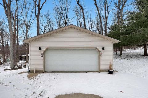 Tiny photo for 419 Highland Hills Circle, Howard, OH 43028 (MLS # 226002394)