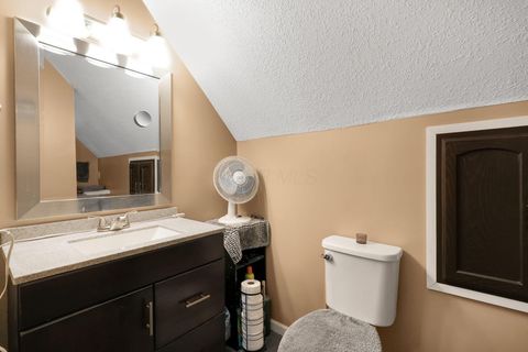 Tiny photo for 419 Highland Hills Circle, Howard, OH 43028 (MLS # 226002394)