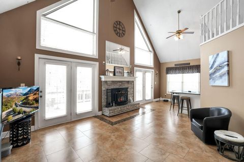 Tiny photo for 419 Highland Hills Circle, Howard, OH 43028 (MLS # 226002394)