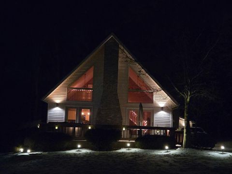 Tiny photo for 419 Highland Hills Circle, Howard, OH 43028 (MLS # 226002394)