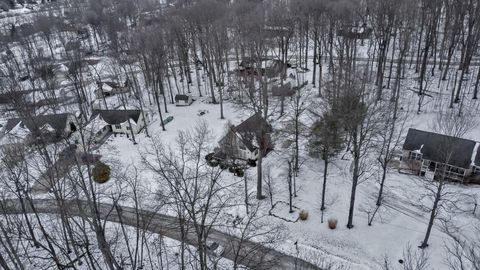 Tiny photo for 419 Highland Hills Circle, Howard, OH 43028 (MLS # 226002394)