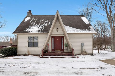 Tiny photo for 419 Highland Hills Circle, Howard, OH 43028 (MLS # 226002394)