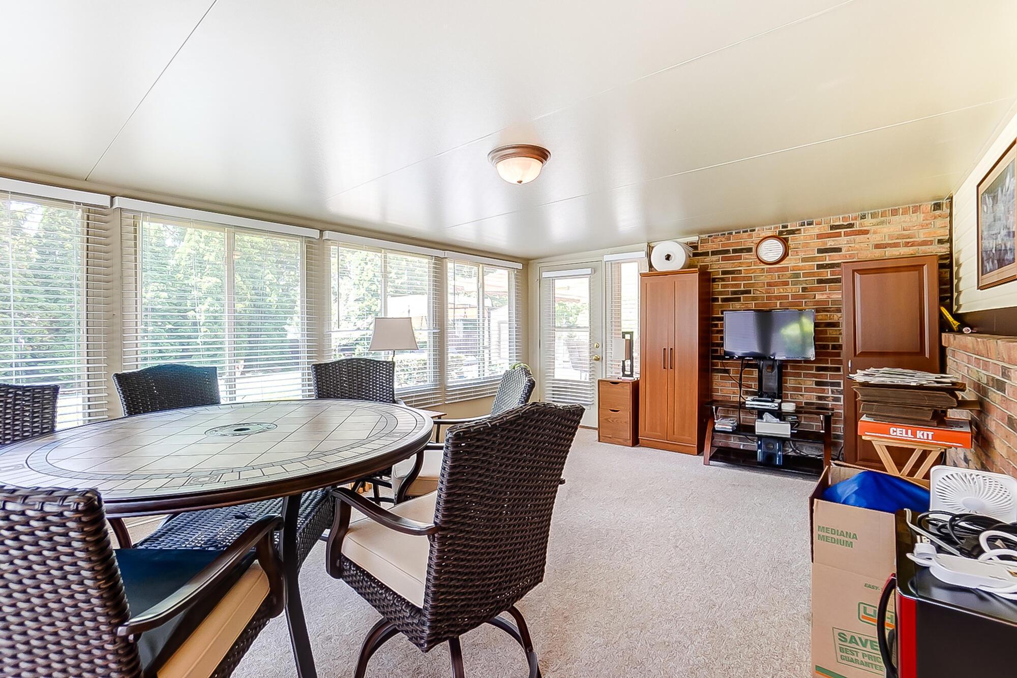 3033 Linmuth Drive, Springfield, Ohio image 19