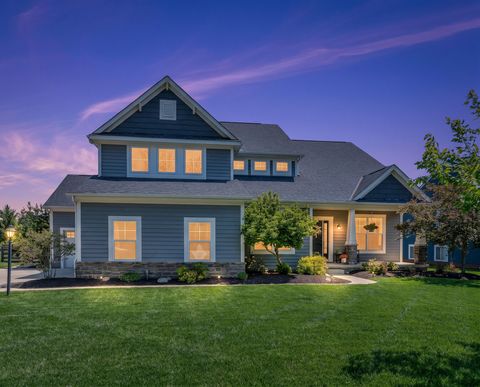 Photo of 1671 Adlington Drive, Galena, OH 43021 (MLS # 226015435)