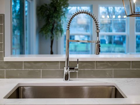 Tiny photo for 2729 Eastcleft Drive, Upper Arlington, OH 43221 (MLS # 225045352)