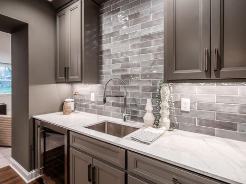 Tiny photo for 2729 Eastcleft Drive, Upper Arlington, OH 43221 (MLS # 225045352)