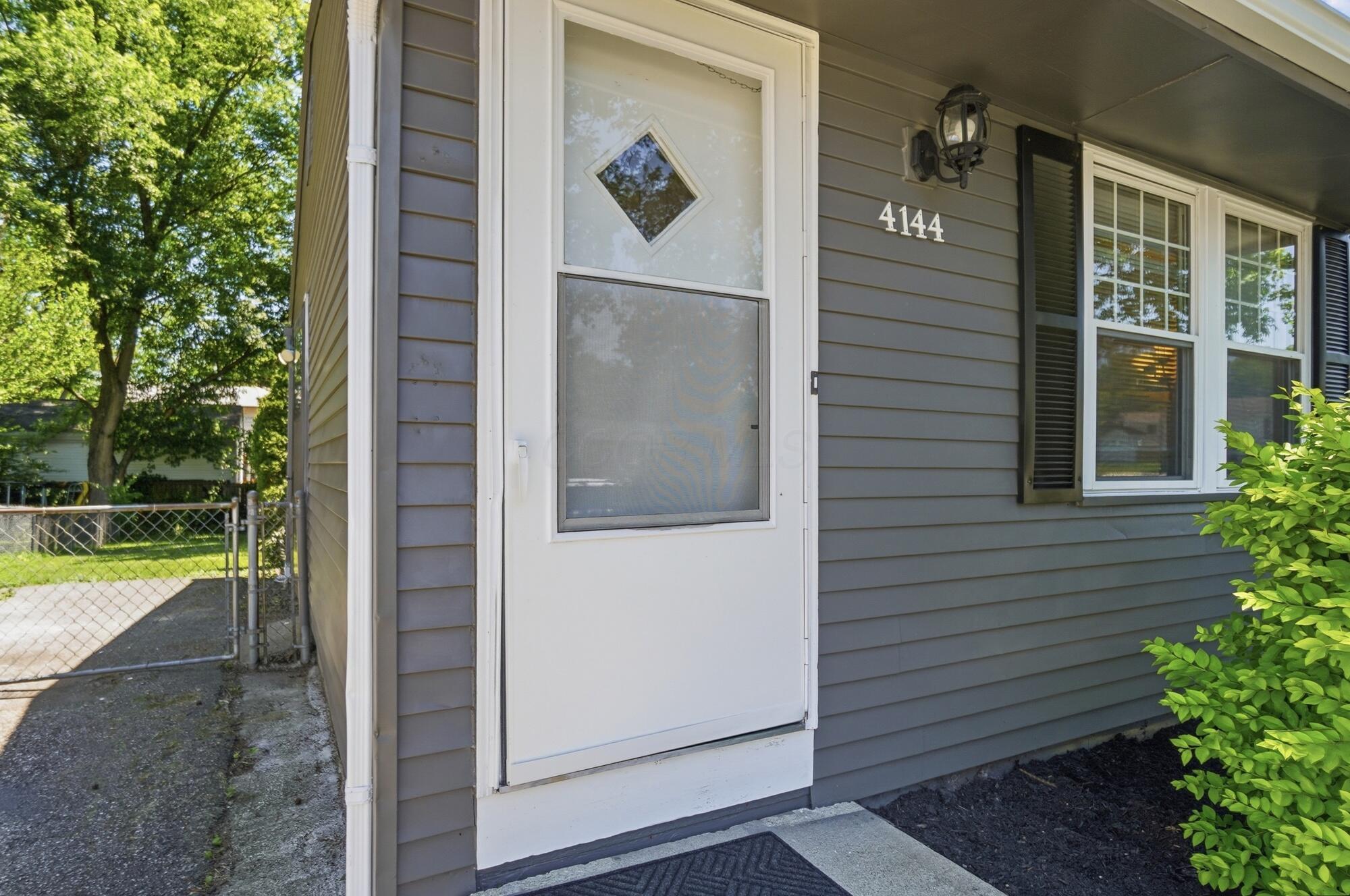 4144 Clayridge Lane