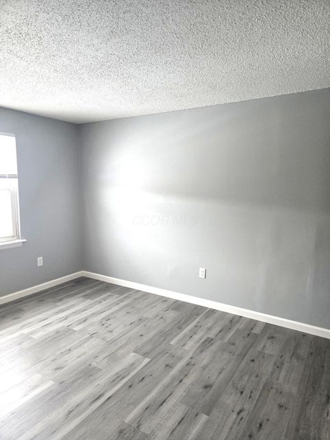 Tiny photo for 2927 Poolside Drive 10 #10, Columbus, OH 43224 (MLS # 225044715)