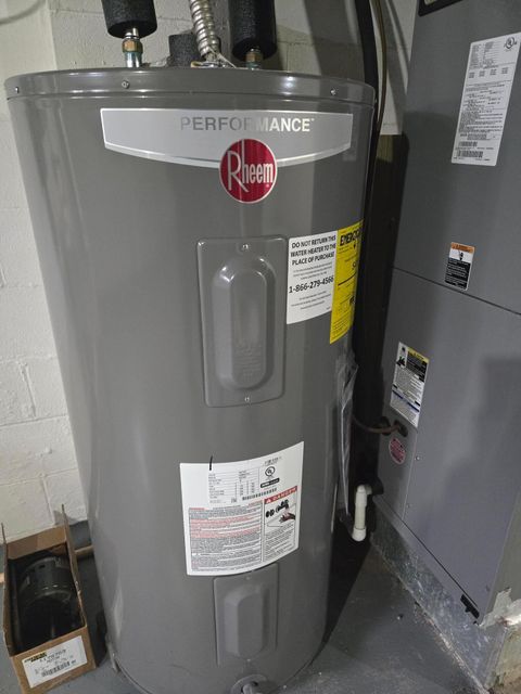 Tiny photo for 2927 Poolside Drive 10 #10, Columbus, OH 43224 (MLS # 225044715)