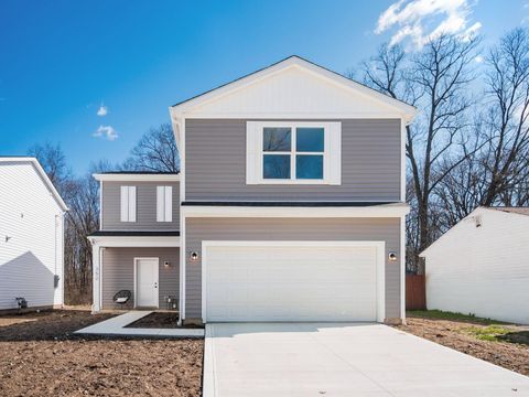 Photo of 352 Postle Boulevard, Columbus, OH 43228 (MLS # 226007537)