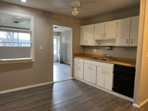 Tiny photo for 1559 Vilardo Lane, Columbus, OH 43227 (MLS # 225045878)