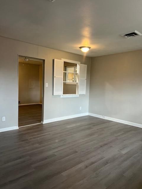 Tiny photo for 1559 Vilardo Lane, Columbus, OH 43227 (MLS # 225045878)