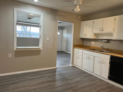 Tiny photo for 1559 Vilardo Lane, Columbus, OH 43227 (MLS # 225045878)