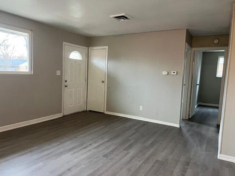 Tiny photo for 1559 Vilardo Lane, Columbus, OH 43227 (MLS # 225045878)