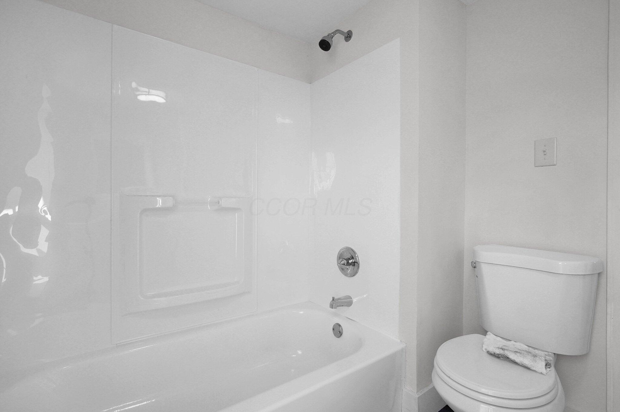 7 Fent Street, Jeffersonville, Ohio image 17
