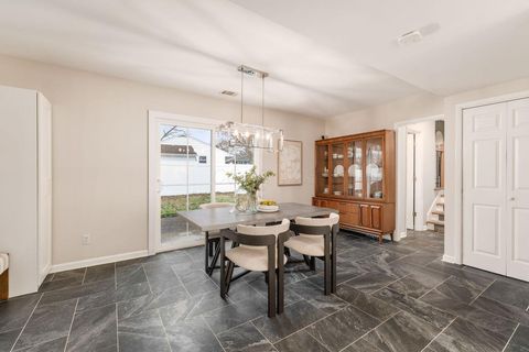 Tiny photo for 497 Catawba Avenue, Westerville, OH 43081 (MLS # 226000666)