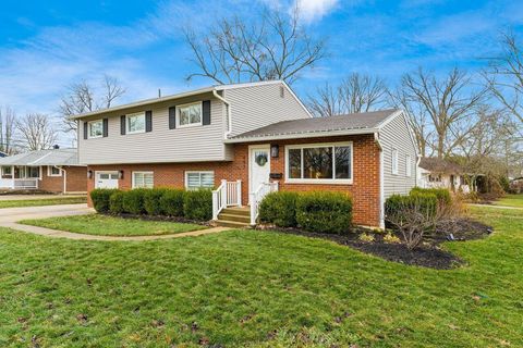 Photo of 497 Catawba Avenue, Westerville, OH 43081 (MLS # 226000666)