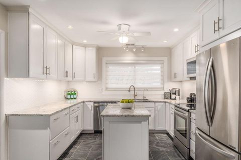 Tiny photo for 497 Catawba Avenue, Westerville, OH 43081 (MLS # 226000666)