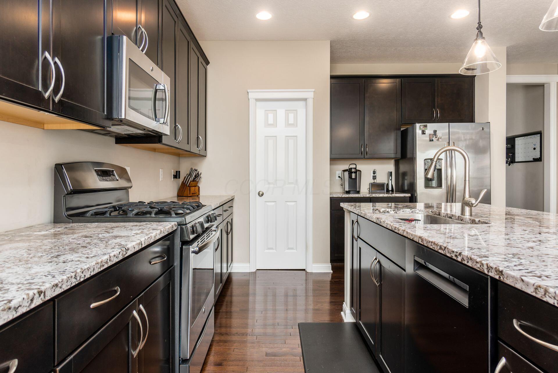 5645 Barronsmore Way, Dublin, Ohio image 26