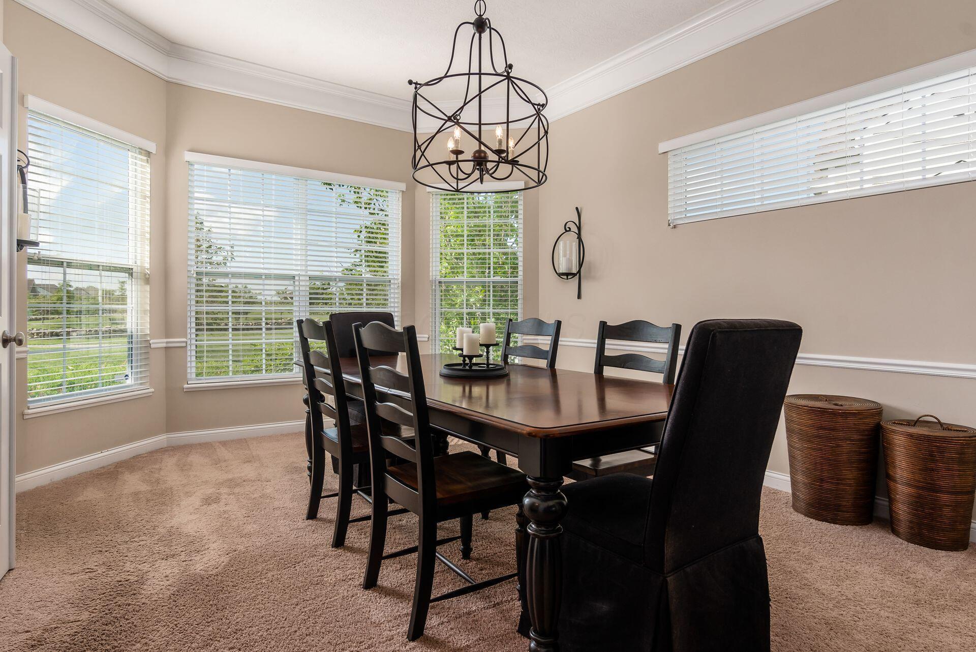 5645 Barronsmore Way, Dublin, Ohio image 8