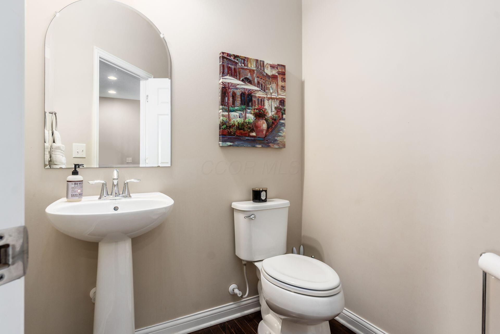5645 Barronsmore Way, Dublin, Ohio image 12