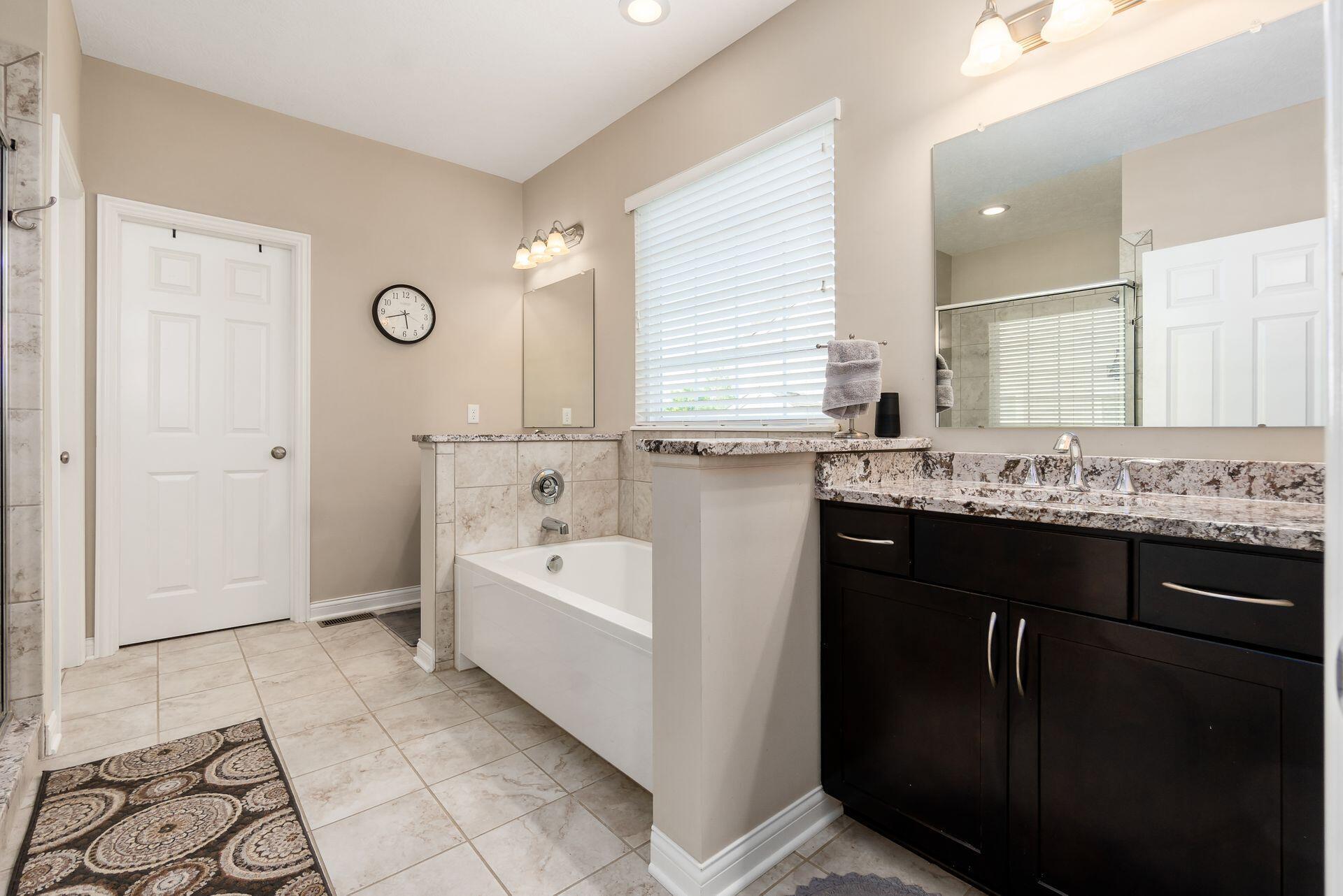 5645 Barronsmore Way, Dublin, Ohio image 36