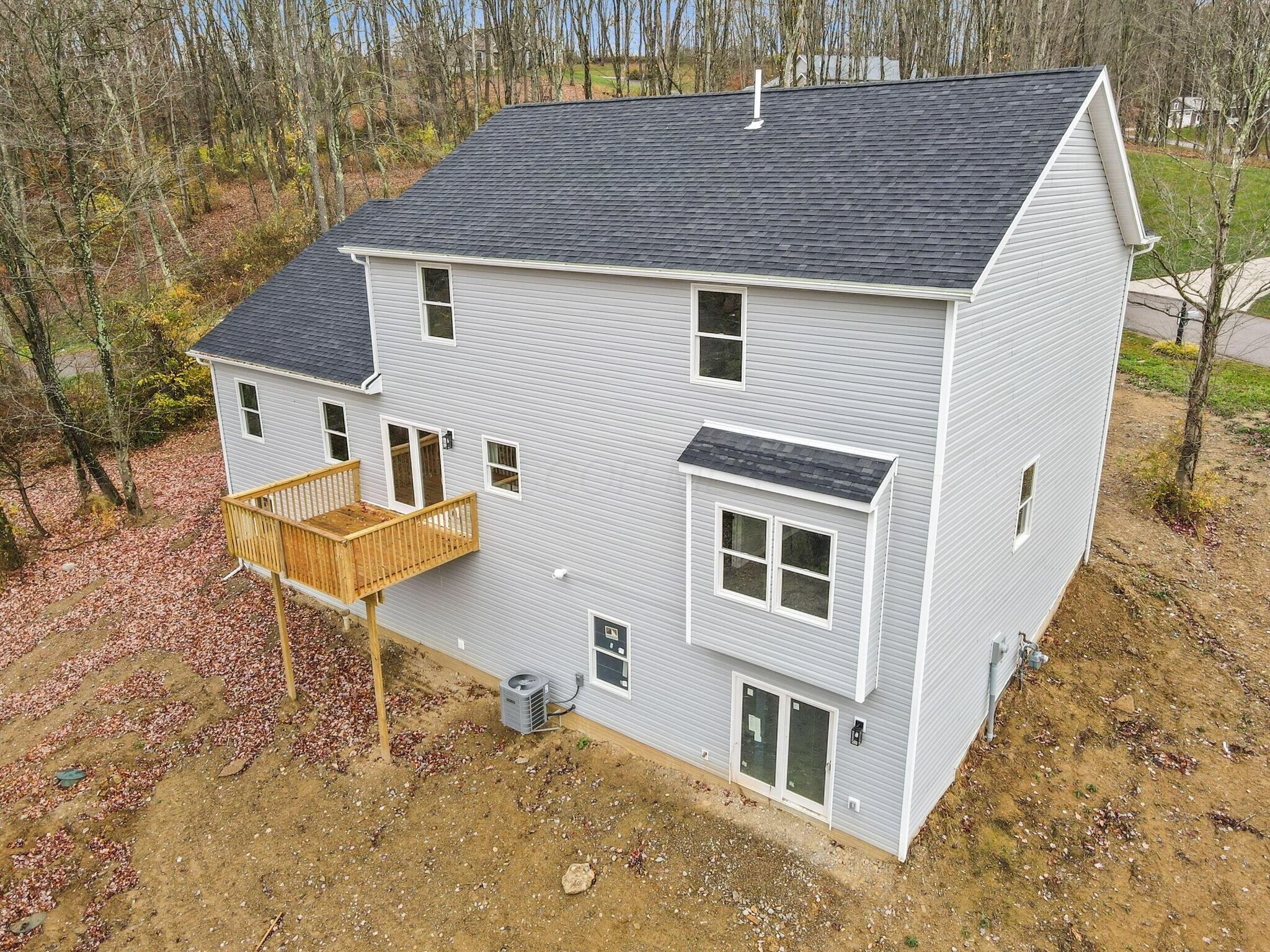 3070 Corbin Drive, Zanesville, Ohio image 31