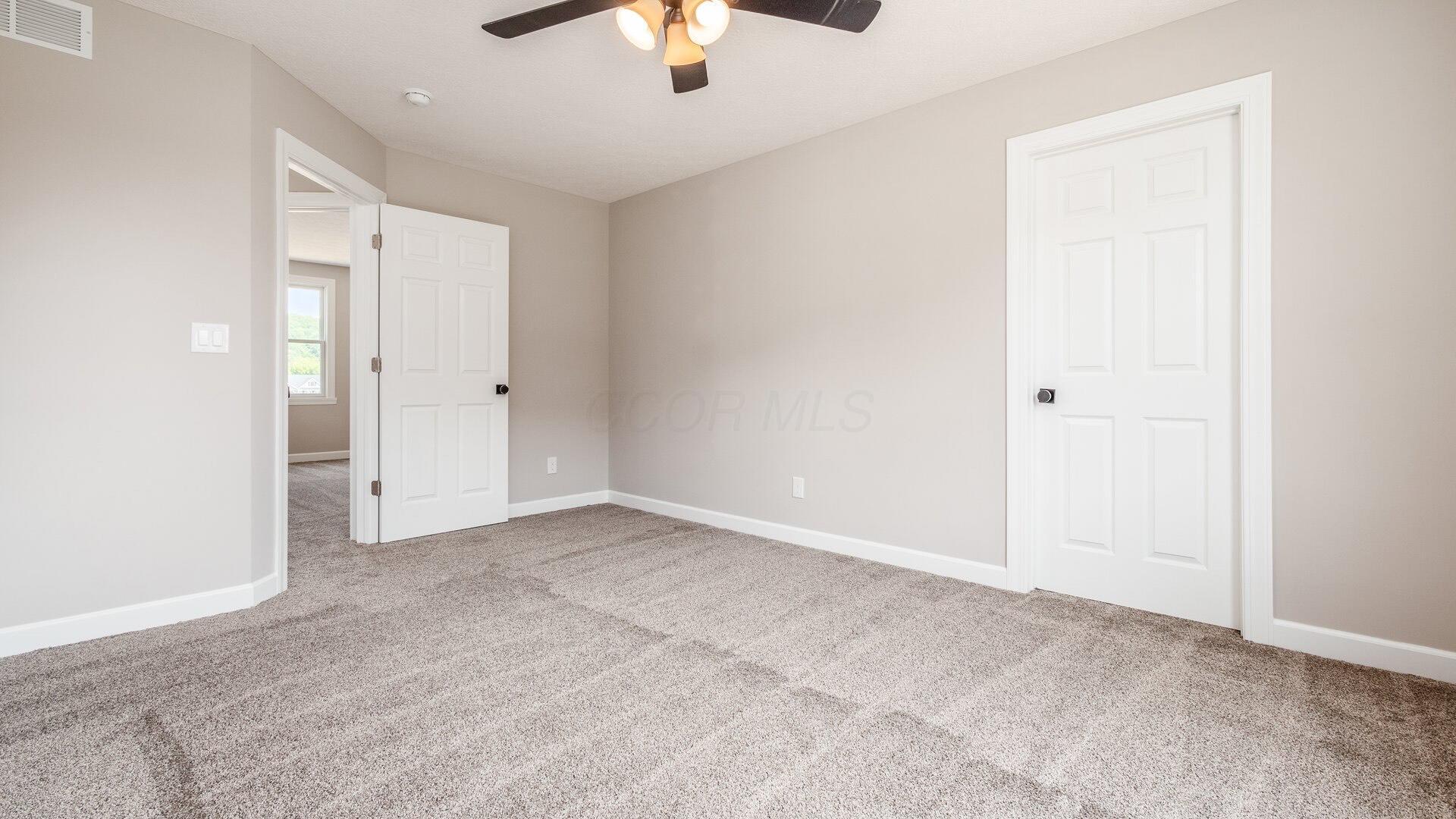 3070 Corbin Drive, Zanesville, Ohio image 24