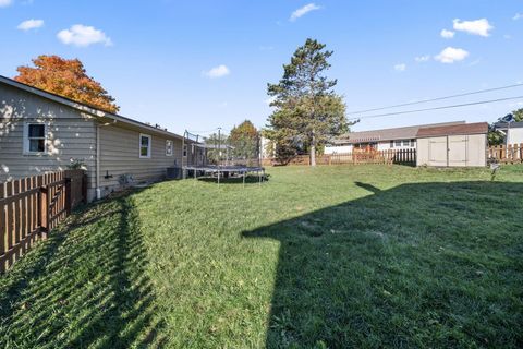Tiny photo for 512 Hilltop Drive, Bellefontaine, OH 43311 (MLS # 225041091)